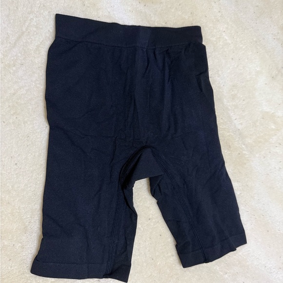 NWT ThighSociety Staple 7” Shorts - Picture 6 of 7